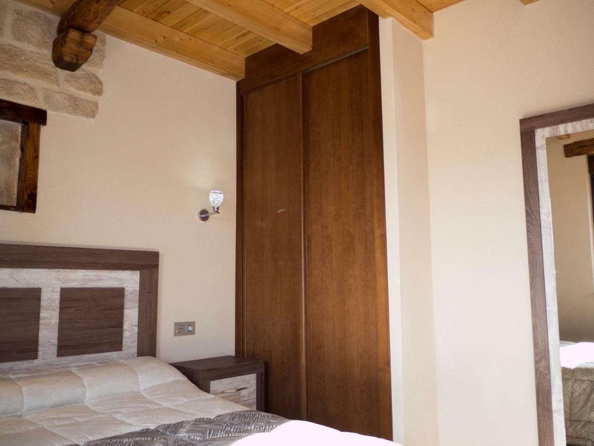 Apartamentos La Fabrica Villaluenga de la Vega Zewnętrze zdjęcie
