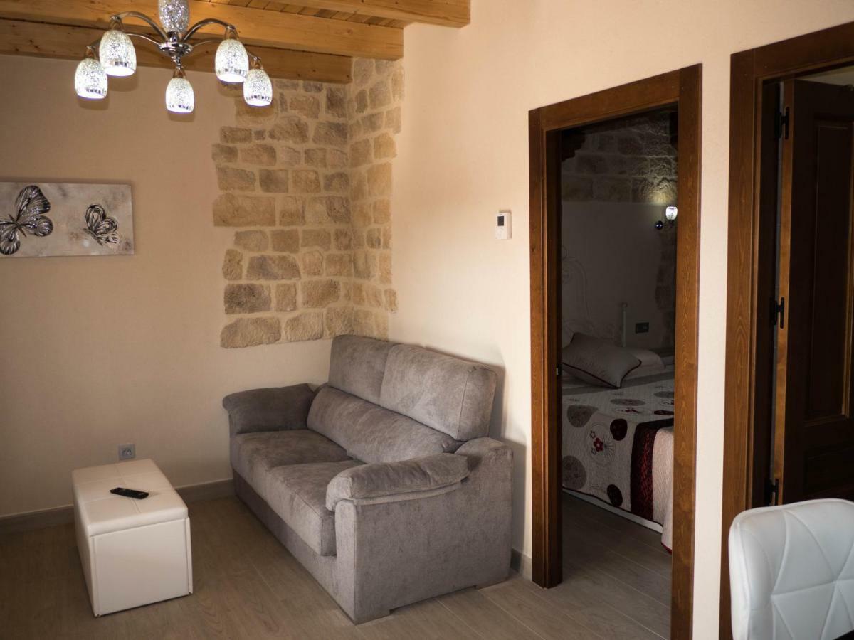 Apartamentos La Fabrica Villaluenga de la Vega Zewnętrze zdjęcie